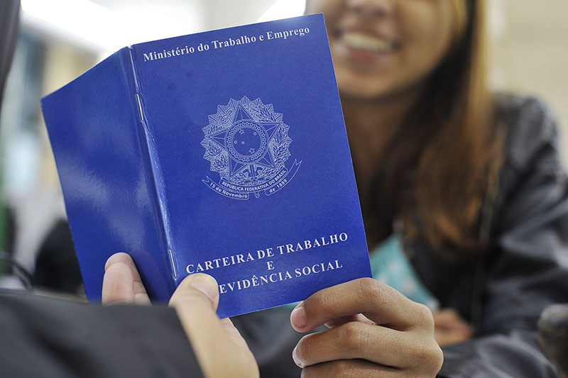 Mercado_de_Trabalho