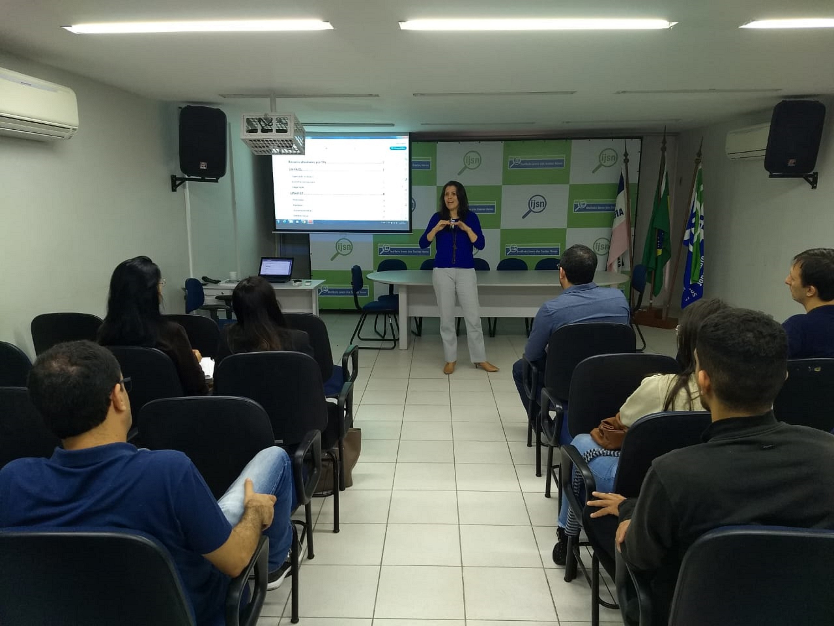 Reuniao_de_trabalho_do_Nucleo_Vitoria_do_Observatorio_das_Metropoles